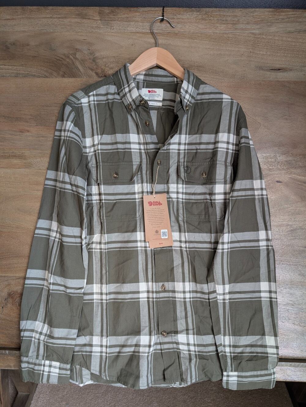 Fjallraven Ovik Lite Flannel Shirt Mens S Green White Regular Button Down NWT